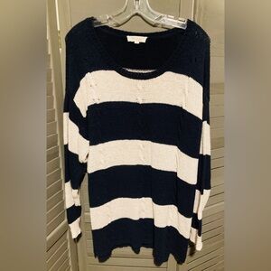Vince Camuto Navy/White Striped Sweater XL
